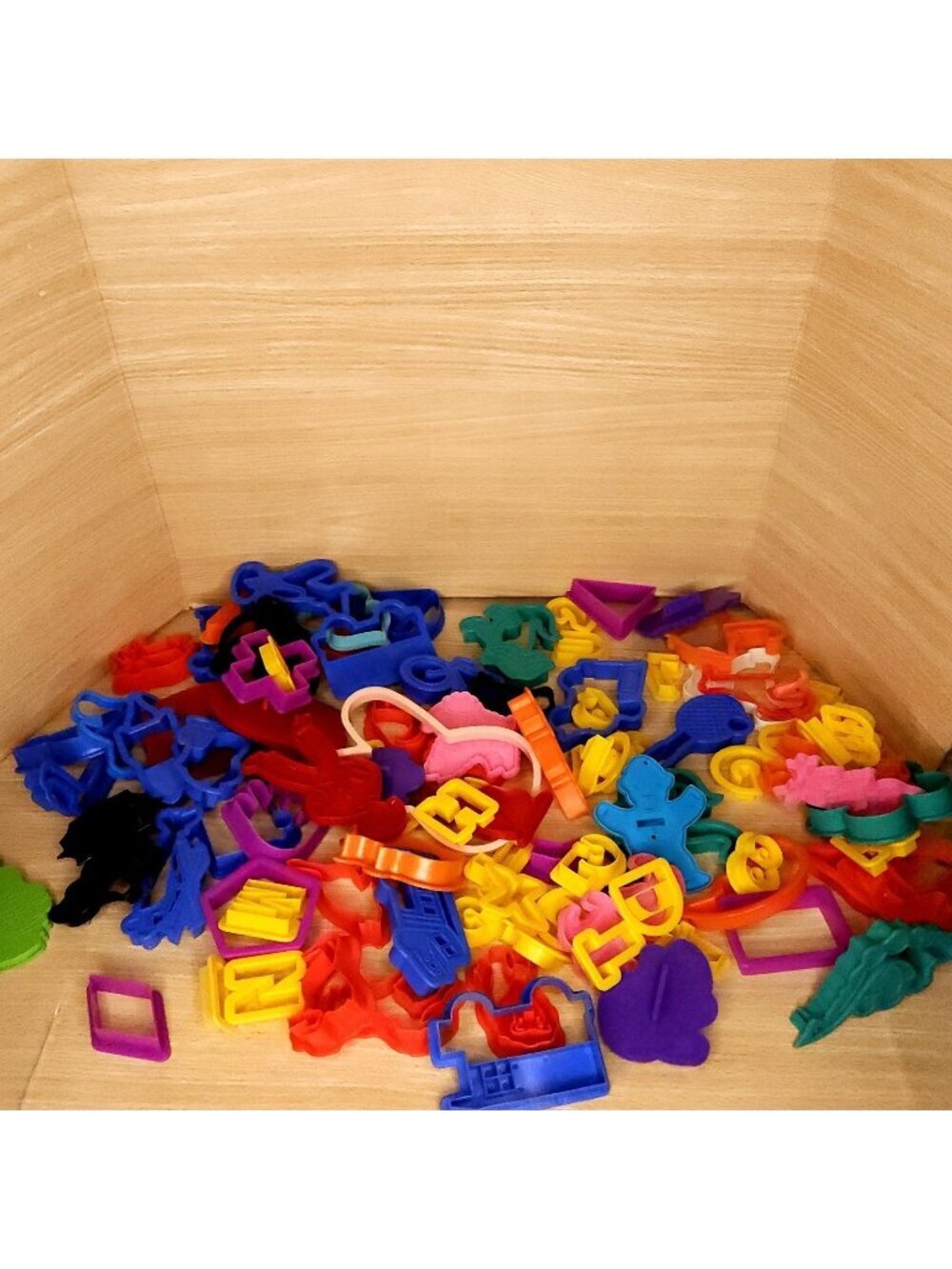 Lot 99 Plastic Cookie Cutters